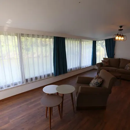 Sakligol Evleri Nocleg ze śniadaniem Camlıkoy