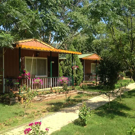 Sakligol Evleri * Camlikoy