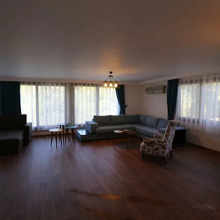 Sakligol Evleri Bed & Breakfast *