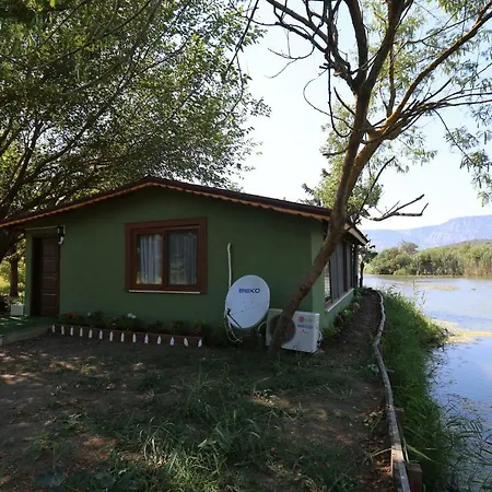Sakligol Evleri Bed & Breakfast