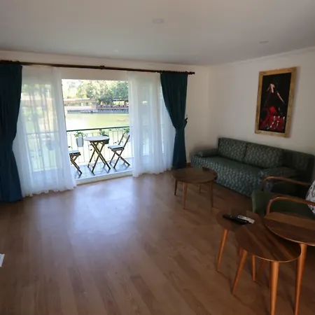 Sakligol Evleri Bed & Breakfast